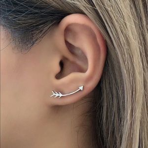 🏹NEW Arrow Stud Earrings